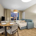 Konopacka - 7th Floor, Trams Nearby - By Rentujemy *