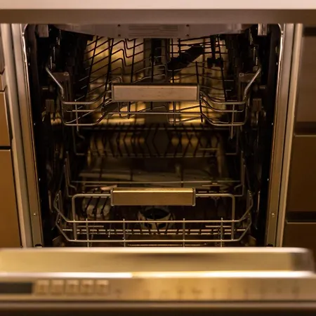 Konopacka - 7th Floor, Trams Nearby - By Rentujemy *