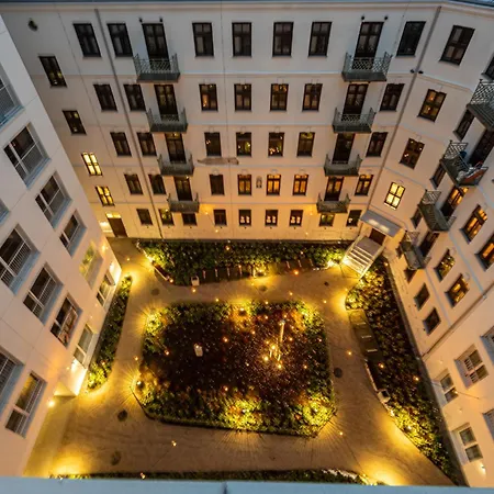 Konopacka - 7th Floor, Trams Nearby - By Rentujemy *