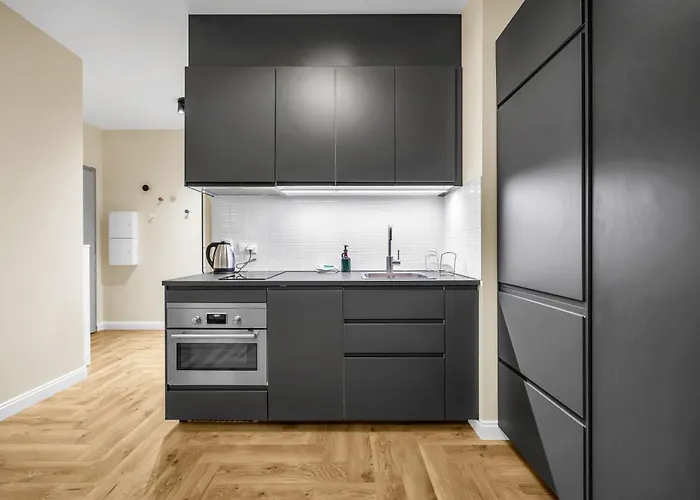 Apartment Konopacka - 7th Floor, Trams Nearby - By Rentujemy