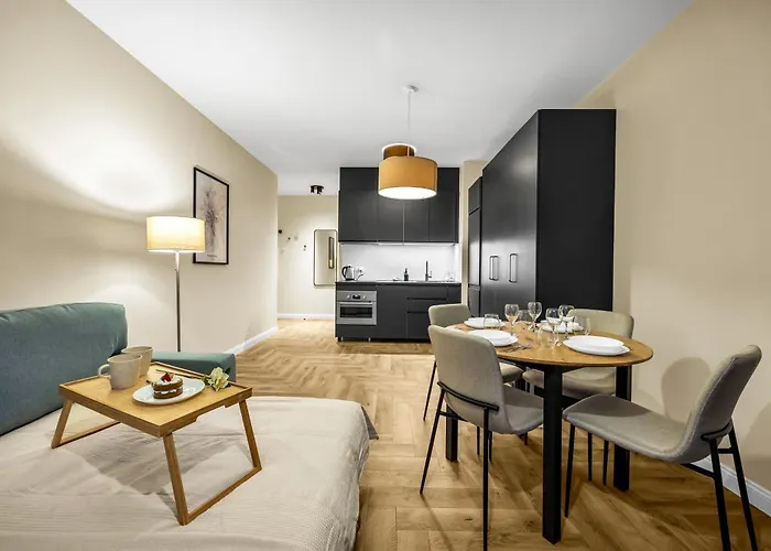 Konopacka - 7th Floor, Trams Nearby - By Rentujemy * Warszawa